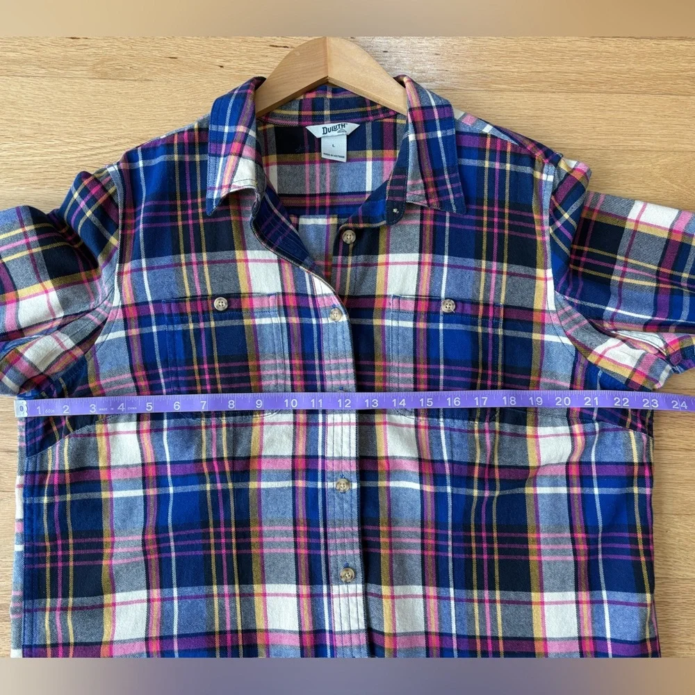 Duluth Trading Co Button Up Plaid Flannel Shirt Size Large Excellent Condition - Picture 9 of 9